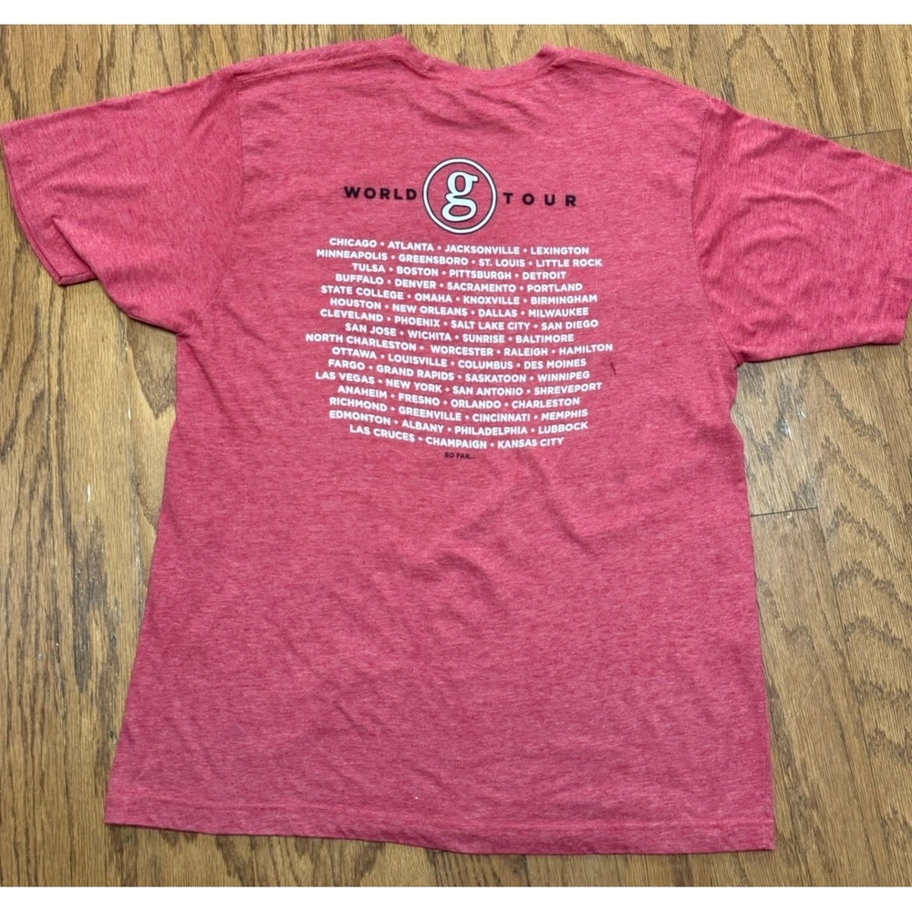 Garth Brooks World Tour Concert Series Red Adult XL Shirt Double Sided EUC - Picture 3 of 6